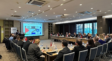 UTİKAD: TÜRKİYE YENİ PLANLANAN TİCARET KORİDORLARINDA MUTLAKA YER ALMALI