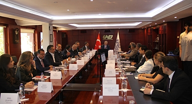 Bakan Bolat: Taşımacılık sektörüyle etle tırnak gibiyiz, sektöre desteğimiz sürecek!