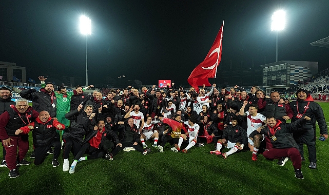 Muhteşemsiniz Çocuklar! 24 Yıl Sonra Dünya Kupası'ndayız!