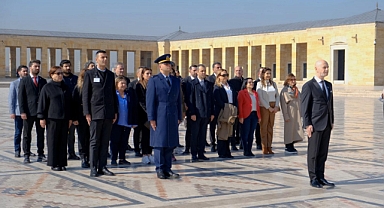 LOJİDER Yönetim Kurulu ilk ziyaretini Anıtkabir'e yaptı